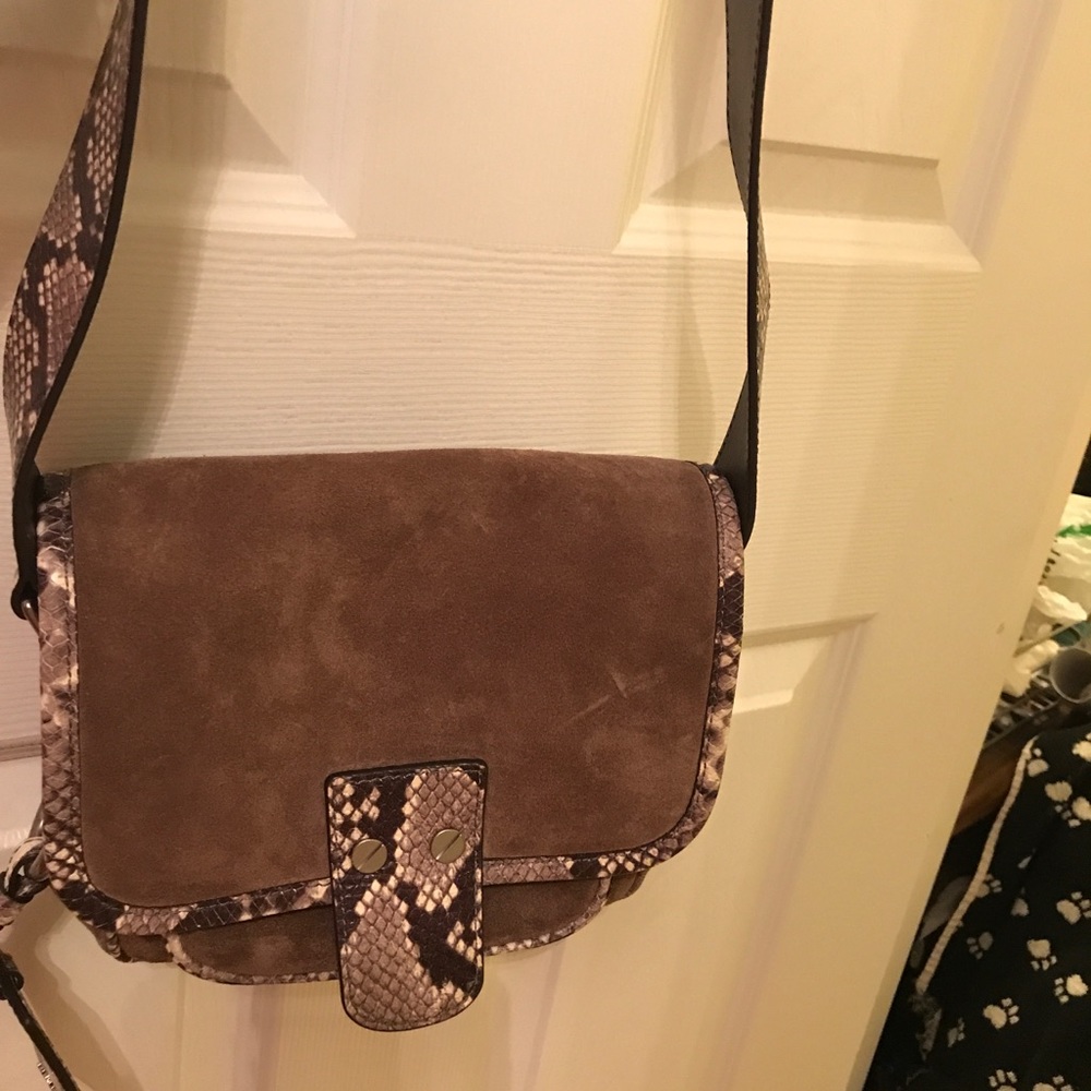 Michael Kors Medium Hewitt Messenger